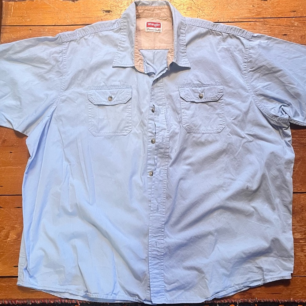 Wrangler Men’s 3XL Short Sleeve Button-Up – Blue Relaxed Fit – Stretch Fabric